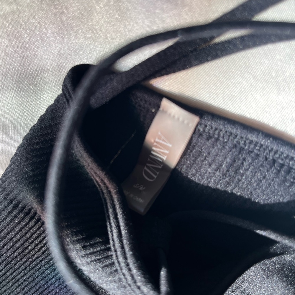 Sports bra - Picture 3 of 5